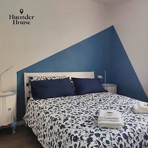 Ferienhaus Huonder House, Lecco