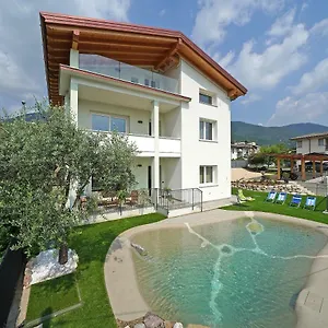 Apartment La Luna Nel, Roe